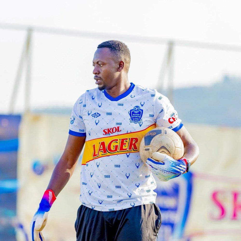 Rayon Sports yatandukanye na Bakame