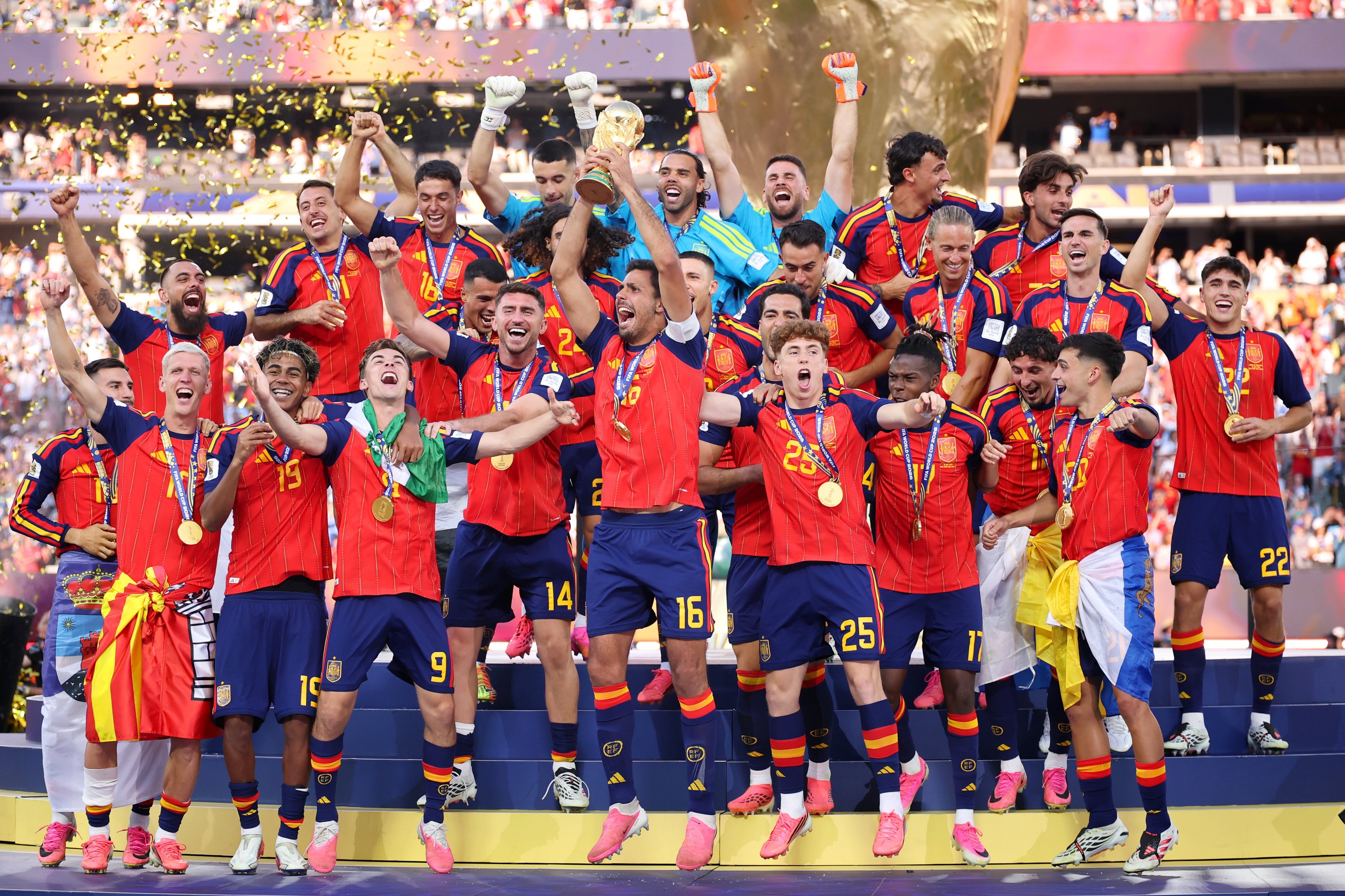 Espagne yafashe umwanya wa mbere ku rutonde rwa FIFA, Amavubi akomeza kuba aya 128