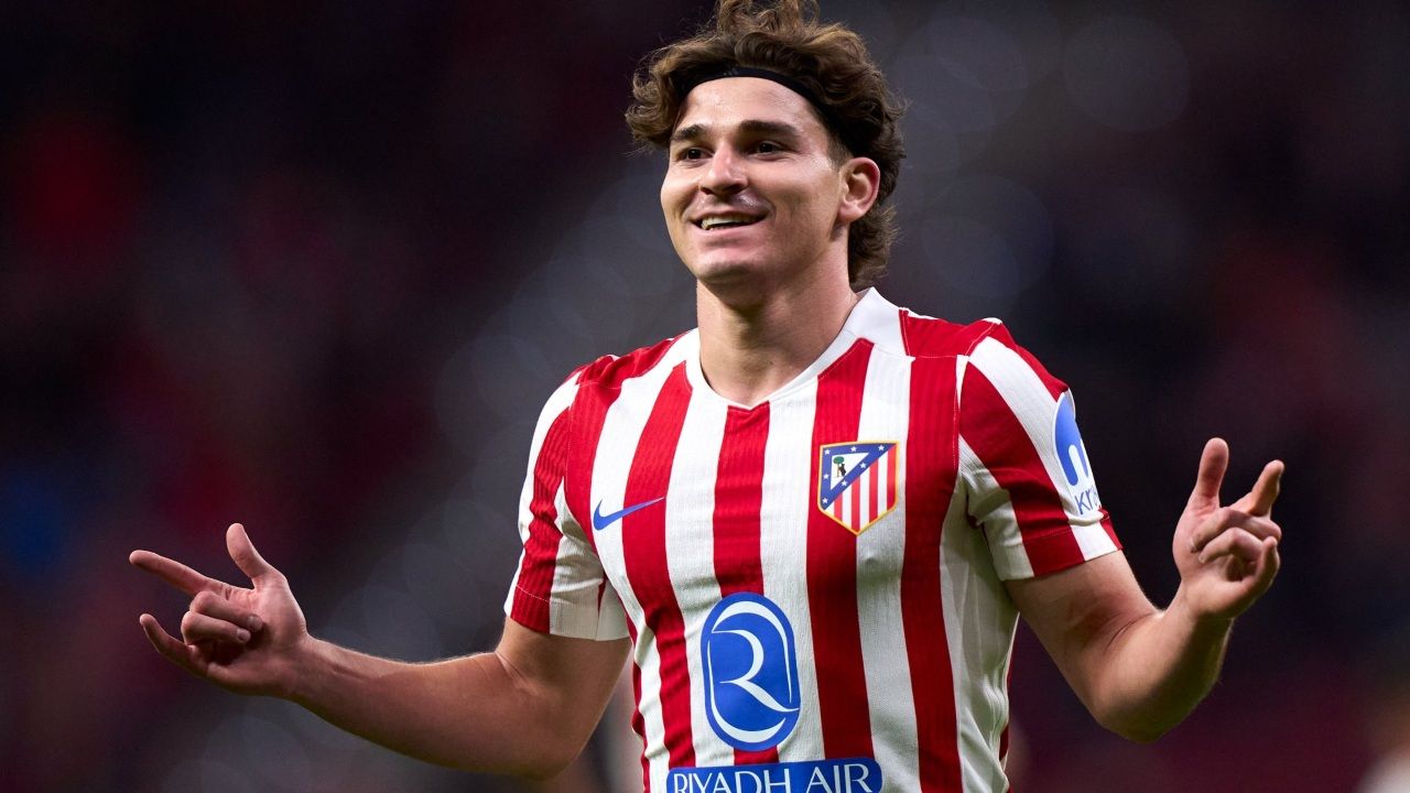 Julián Álvarez arashaka kuva muri Atlético Madrid kugira ngo asohoze inzozi ze