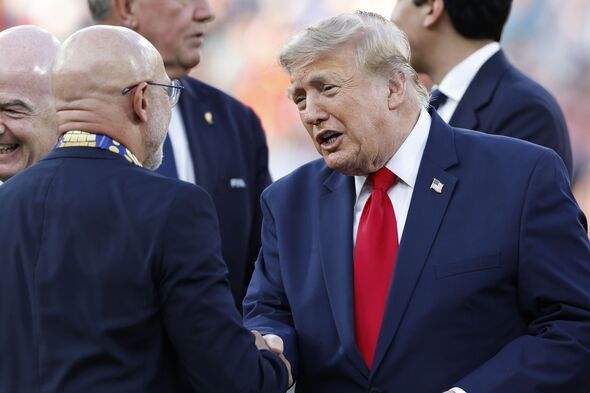 Umutoza wa Espagne, De la Fuente, yifujwe na Perezida Trump